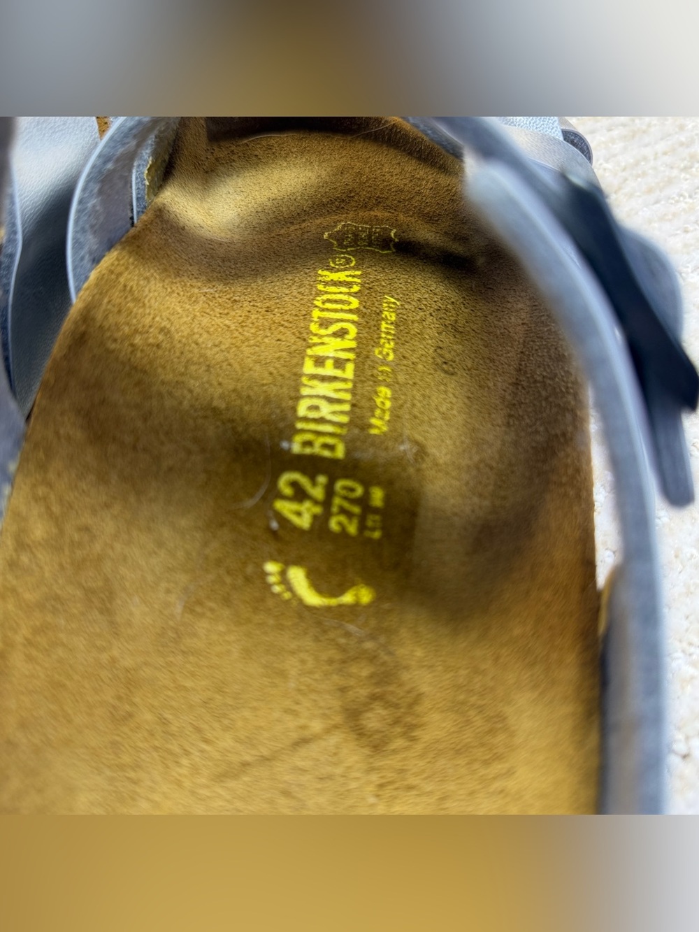 Like new Birkenstock Pisa metallic silver strap sandals - Picture 11 of 12